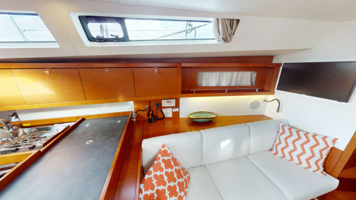 Beneteau 41 sailboat interior